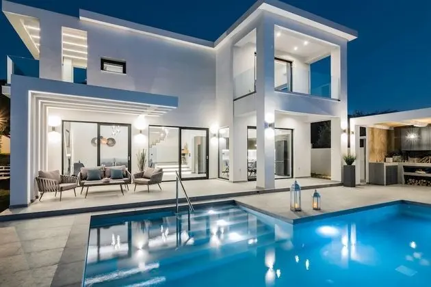 Vatia Villas - Havuz