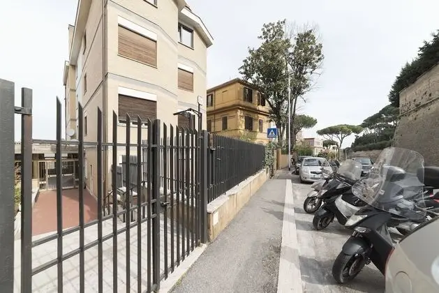 Vatican City - Lovely Studio