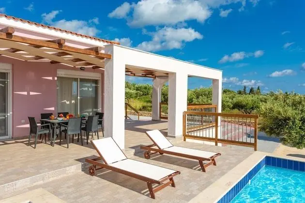 Vatsa Beach Villa Large Private Pool Walk to Beach Sea Views A C Wifi - 3021 - Oda
