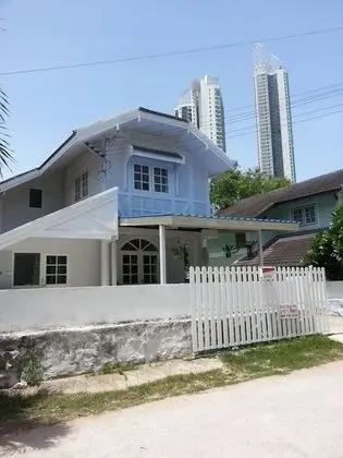 Vattui Beach Villa Jomtien - Dış Mekan