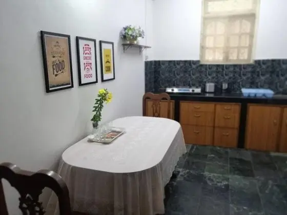Veeniola Apartment - Stay in Goa - Mutfak