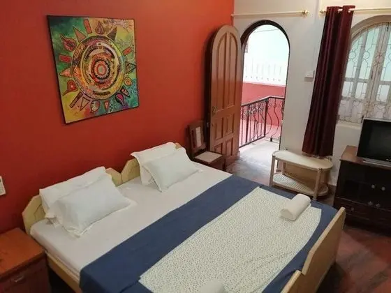 Veeniola Apartment - Stay in Goa - Oda