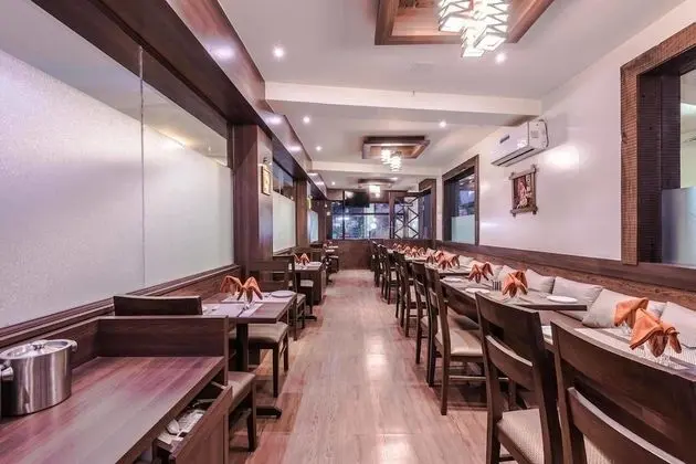 Hotel Veer Residency - Yerinde Yemek