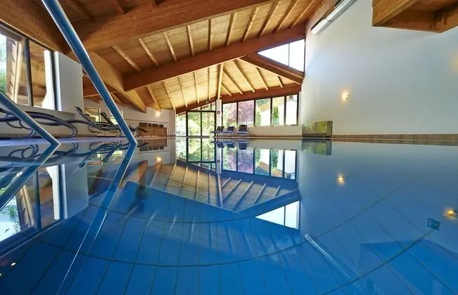 Vegan Hotel LA VIMEA - Havuz