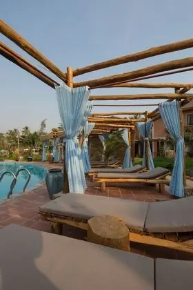 Vela Phu Quoc Resort - Havuz
