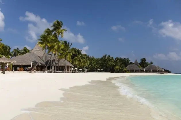 Veligandu Island Resort & Spa - Plaj