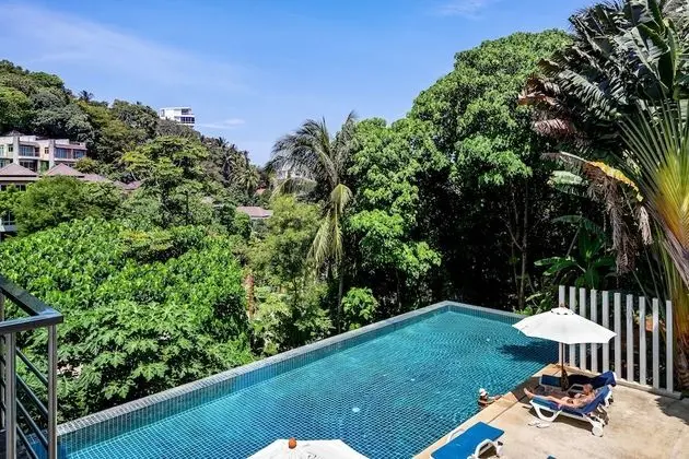 Veloche 2 bedroom Condominium