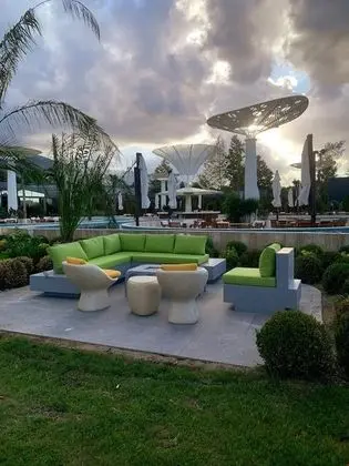 Velour Hotel Restaurantspa - Bar