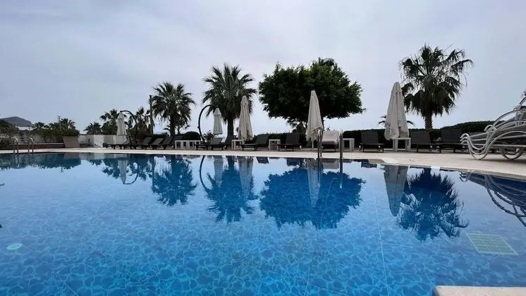 Veltur Turiya Hotel - Dış Mekan