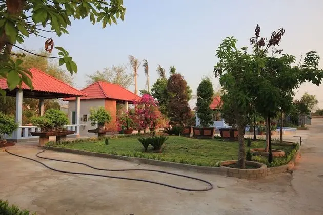 Ven Song Riverside Hotel - Dış Mekan