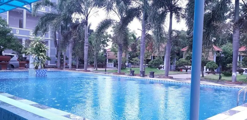 Ven Song Riverside Hotel - Havuz