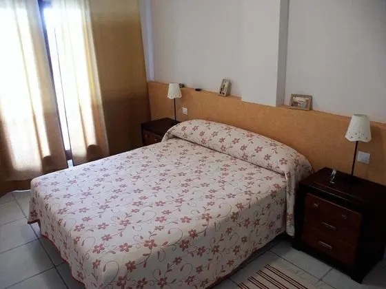 Venavera D30B - Ground Garden 2 Dorm 1 Bath, Walk to Beach - Oda