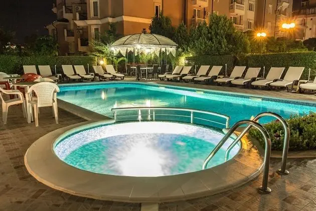 Venera Hotel - Havuz