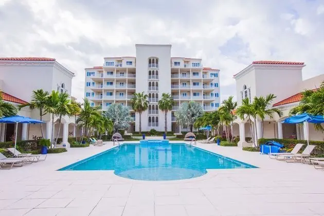 The Venetian on Grace Bay - Dış Mekan