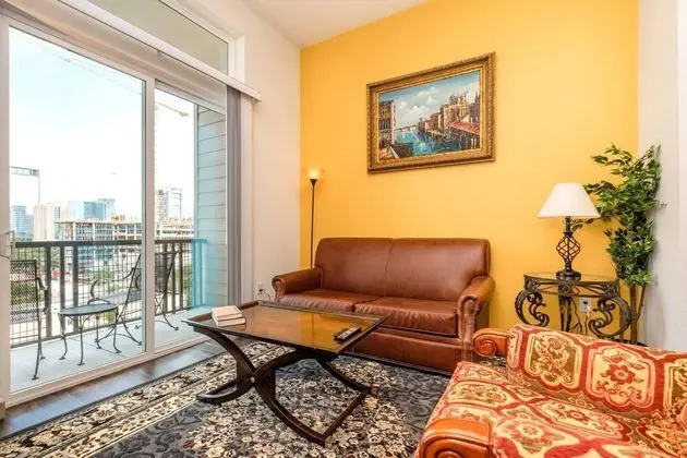 Venetian Penthouse Suite Downtown Houston - Oda