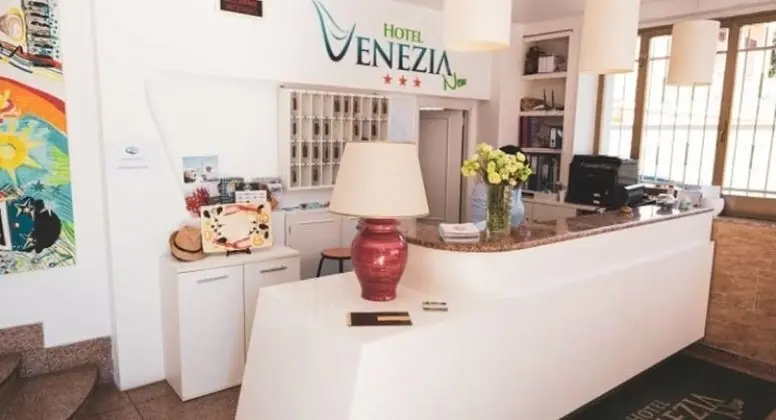 Hotel Venezia Vasto - Lobi