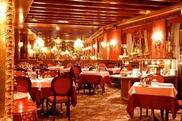 Venezia Hotel - Yeme / İçme