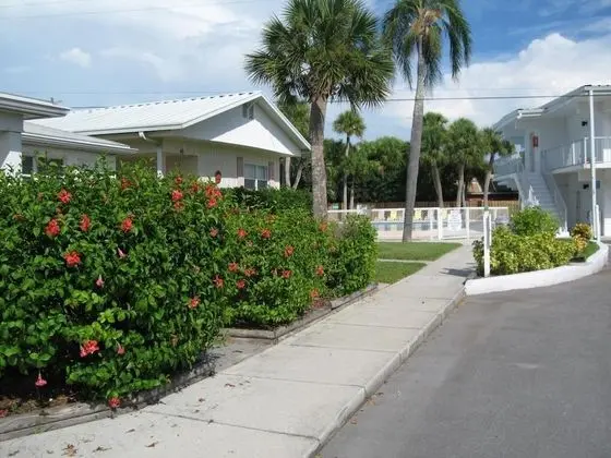 Venice Villas Poolside 41A