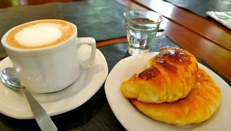 Ventia Hotel Comodoro - Yerinde Yemek
