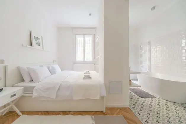 Venus Apartments at Paulay Ede Street II