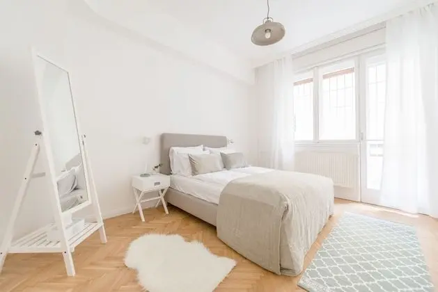 Venus Apartments at Paulay Ede Street II - Oda