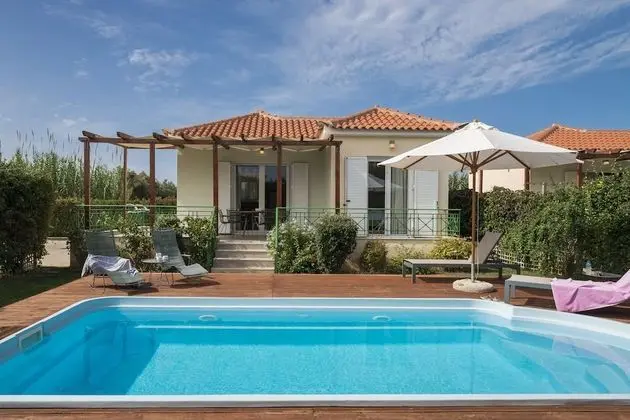 Venus Villa with Private Pool, 2min to the Beach - Havuz