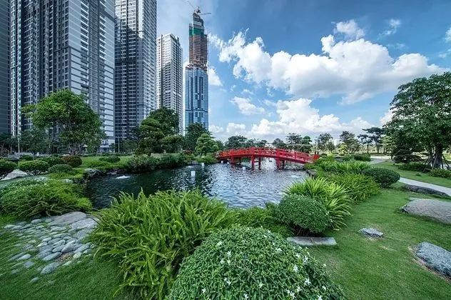 Vera Apartments - Luxury Landmark 81 - Havuz