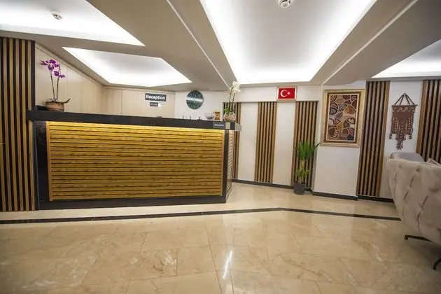 Vera Life Hotel - Lobi