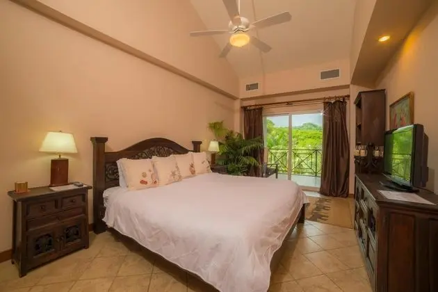 Veranda 4B - 3 bdr 3 Bath