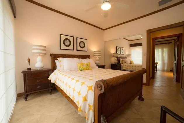 Veranda 8F - 2 bdr 2 Bath - Condo - Oda