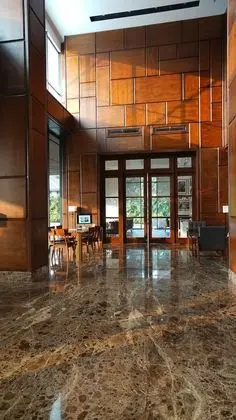Veranda Serviced Residence Puri - Lobi