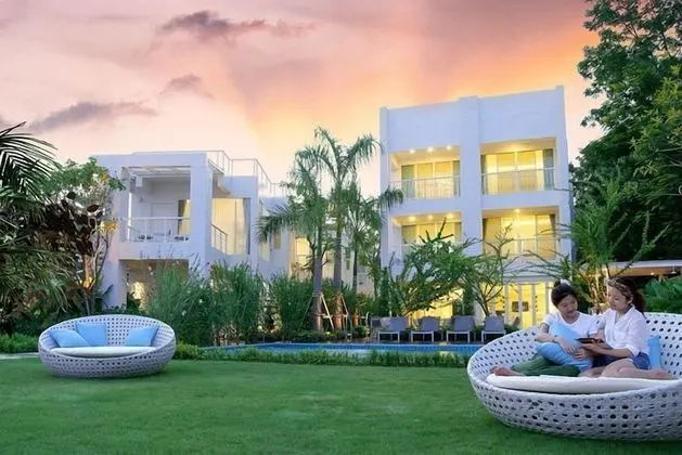 Verano Beach Villa