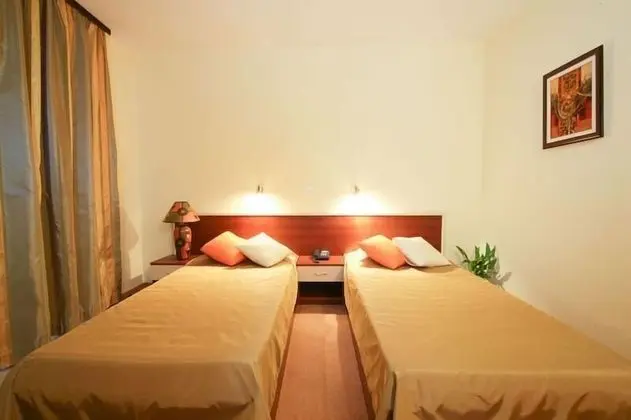 Hotel Veris - Oda