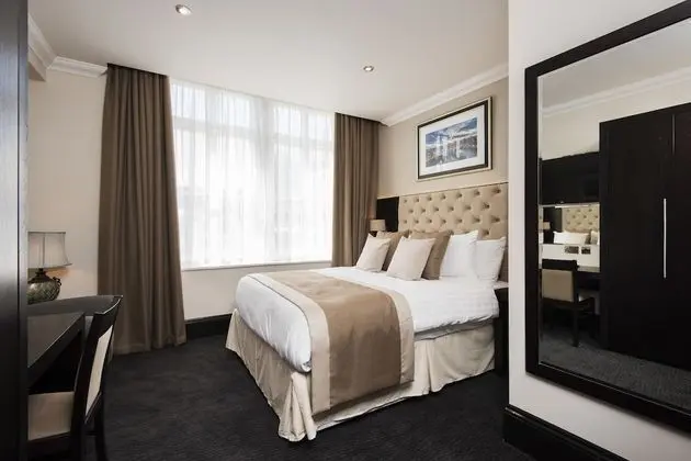 The Vermont ApartHotel - Oda
