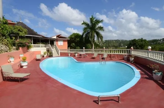 Verney House Resort - Havuz