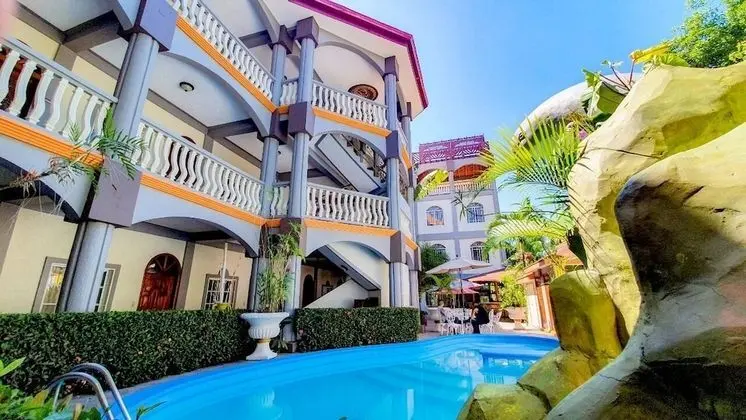 Hotel Versalles