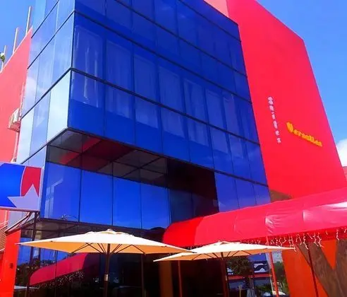 Hotel Versalles Suites - Dış Mekan