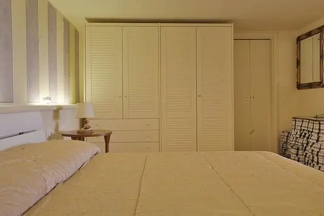 Versine Luxury Apartment - Oda