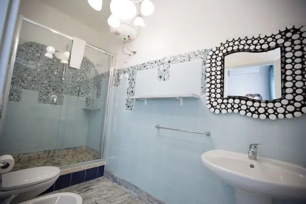 Versomare - Room Maestrale Extra Bed On Demand - Banyo Özellikleri