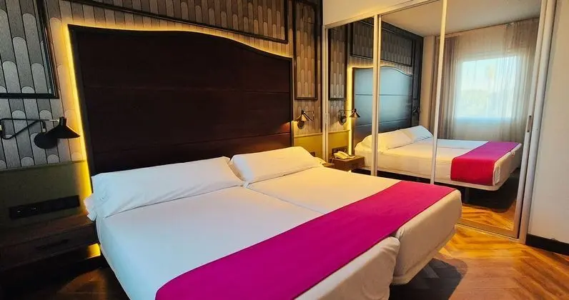 Hotel Vertice Sevilla Aljarafe - Öne Çıkan Resim
