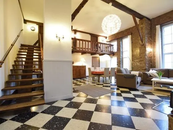 Very Charming and Cocoon House, Perfect for Family Holidays - Lobi