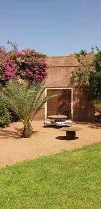 Very Chic Private Villa With Garden And Pool - Dış Mekan