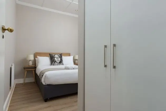 Vesperdene Mews 2 - Oda