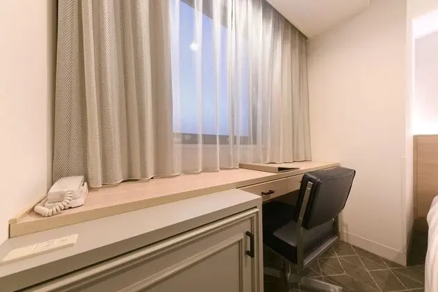 Vessel Inn Sakae Ekimae - Oda