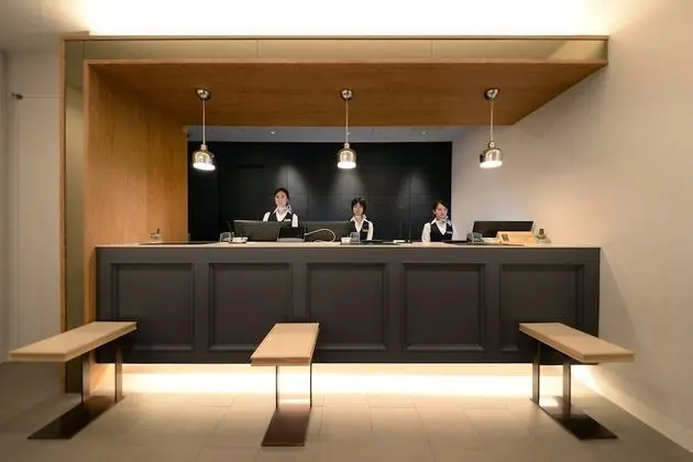 Vessel Inn Shinsaibashi - Lobi