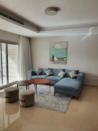 Vesta - Luxury Apt - 3br - Cfc IV - Oda
