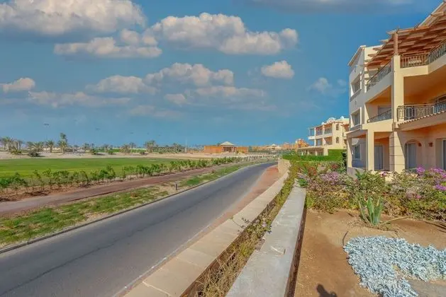 Vesta - Luxury APT III - 2BR - Golf