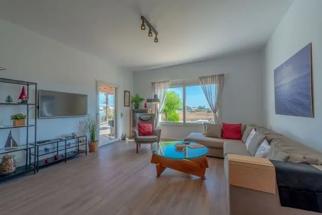 Vesta - Superior APT - 3BR - White Apartments