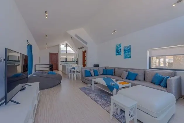 Vesta - Superior Villa IV - 2BR - Wadi Jebal - Oda