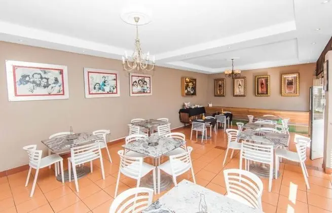 VETHO 1 APARTMENTS OR TAMBO AIRPORT